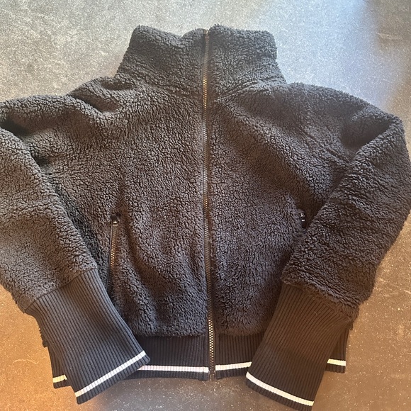 Athleta Tugga Sherpa Jacket - Size Small - Picture 2 of 5